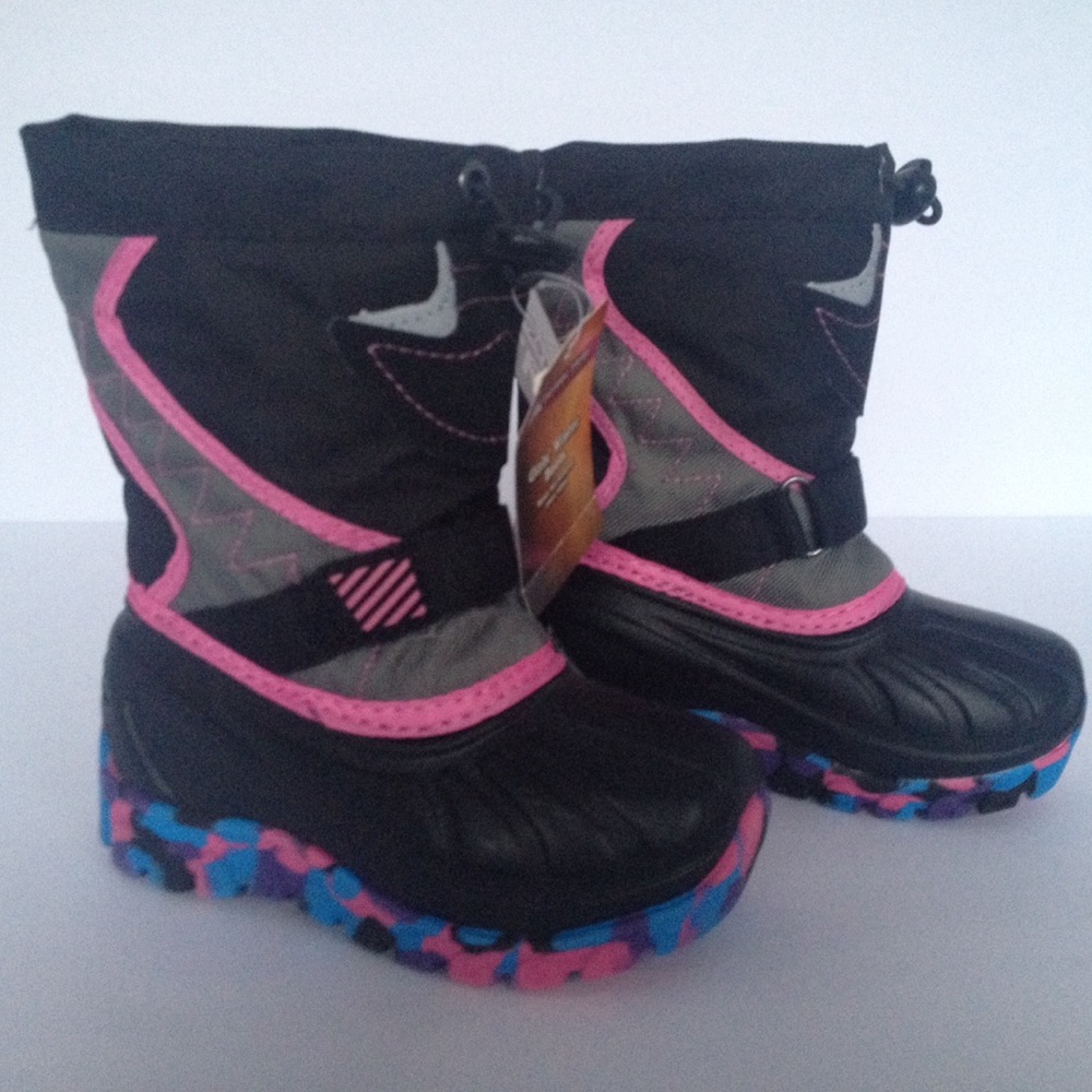 NWT- Ozark Trail Girls Toddler Winter Temp Boots - Picture 2 of 6